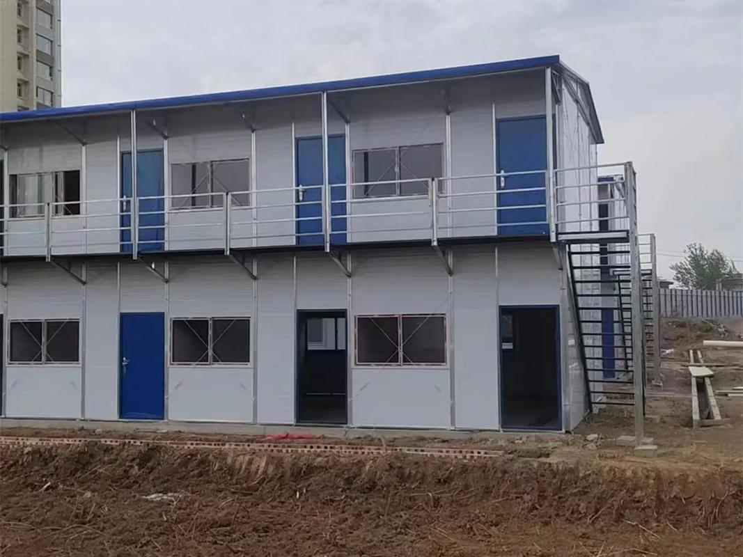 貴陽活動彩鋼板房訂做,選擇昊杰鋼結構工程,多年經驗,專業(yè)高效